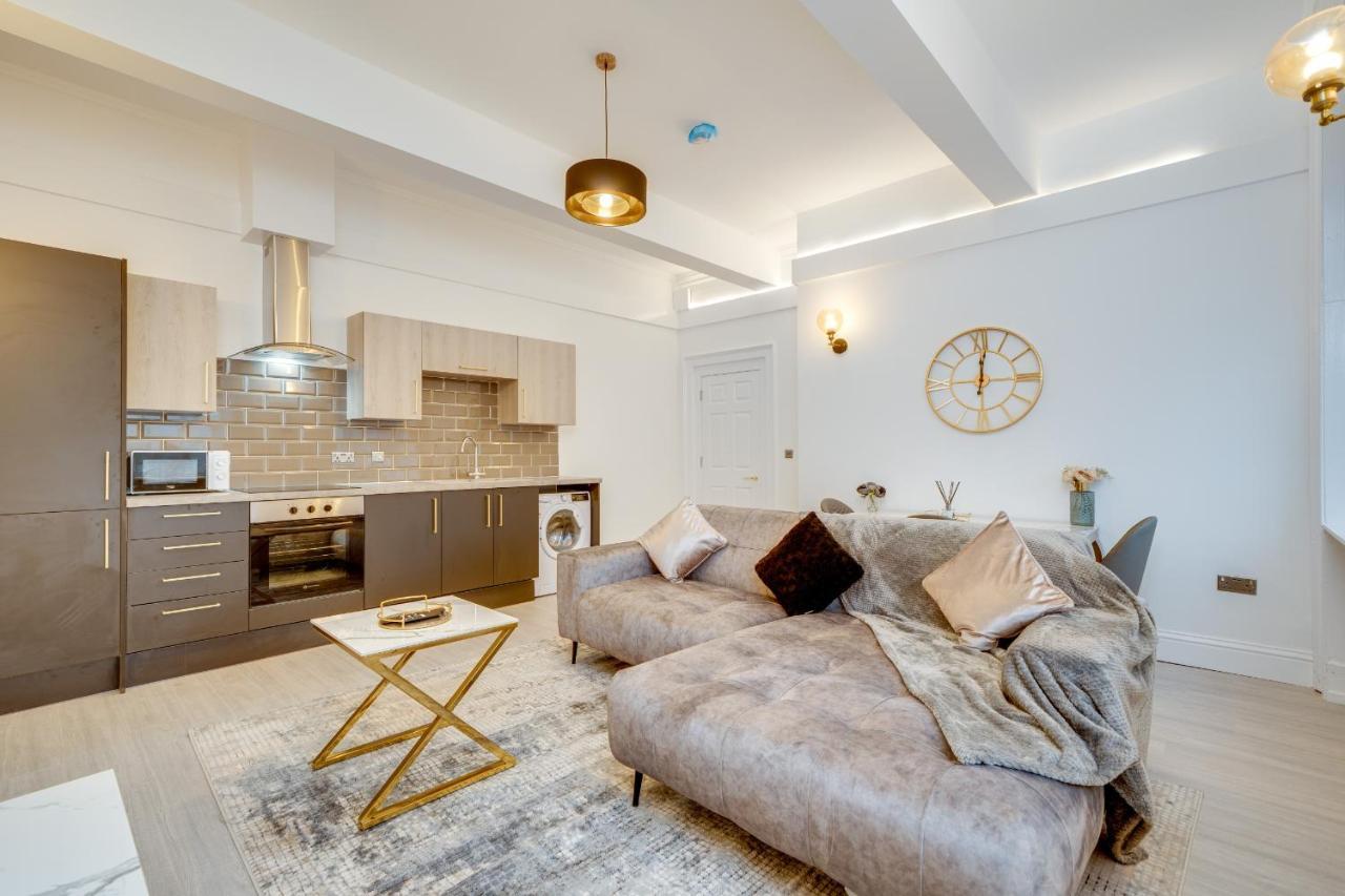 Town House Apartments 웨이크필드 외부 사진