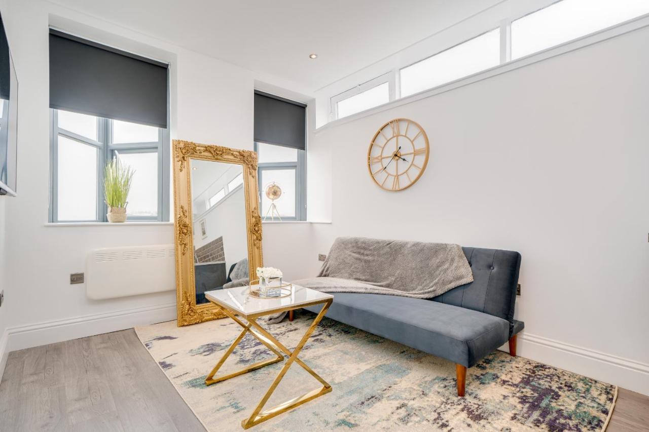 Town House Apartments 웨이크필드 외부 사진